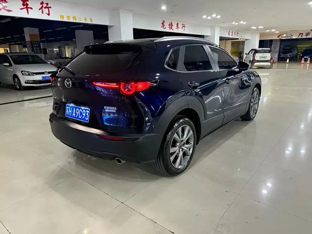 Mazda CX-30 — фото 2