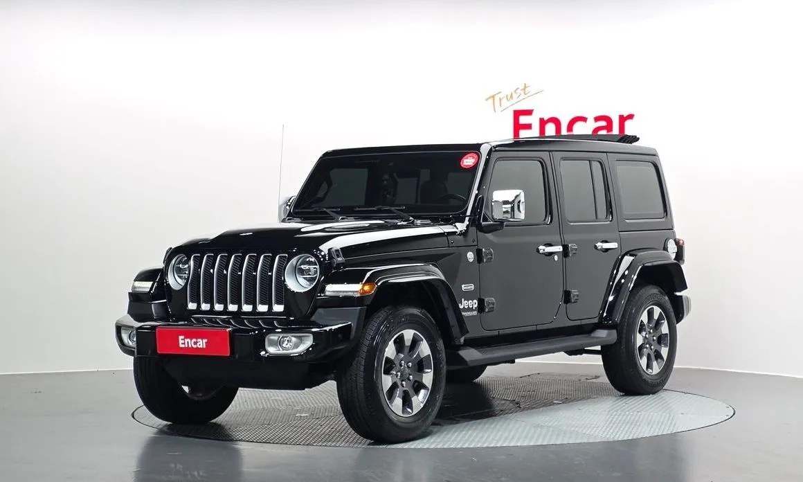Jeep Wrangler — фото 1