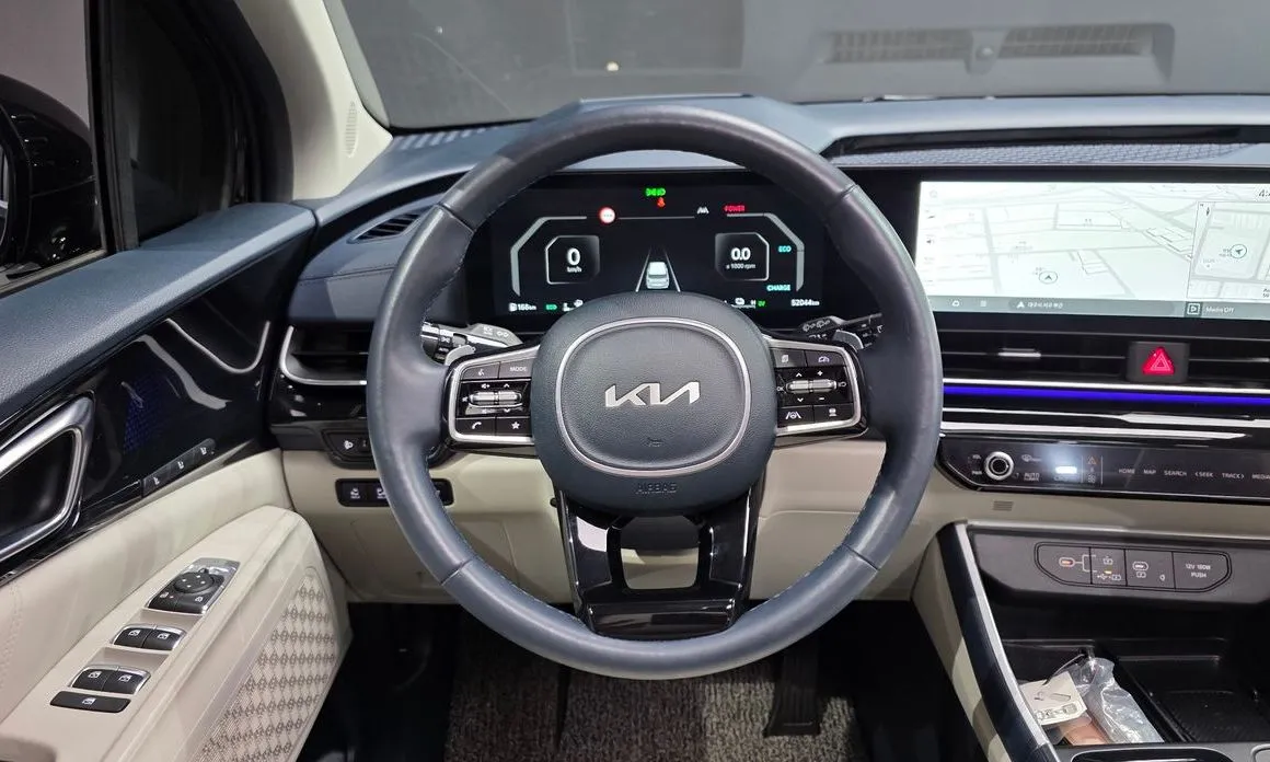 Kia Carnival — фото 4