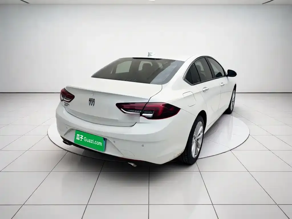 Buick Regal — фото 5