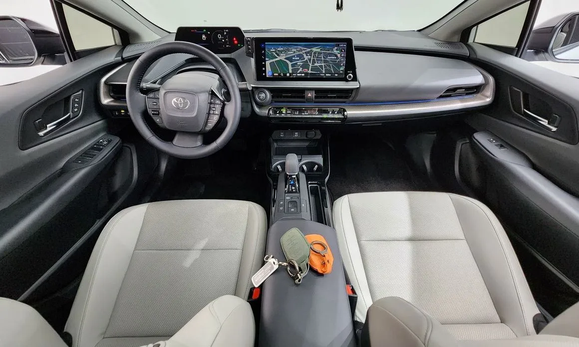 Toyota Prius 2025 из KR, фото 8