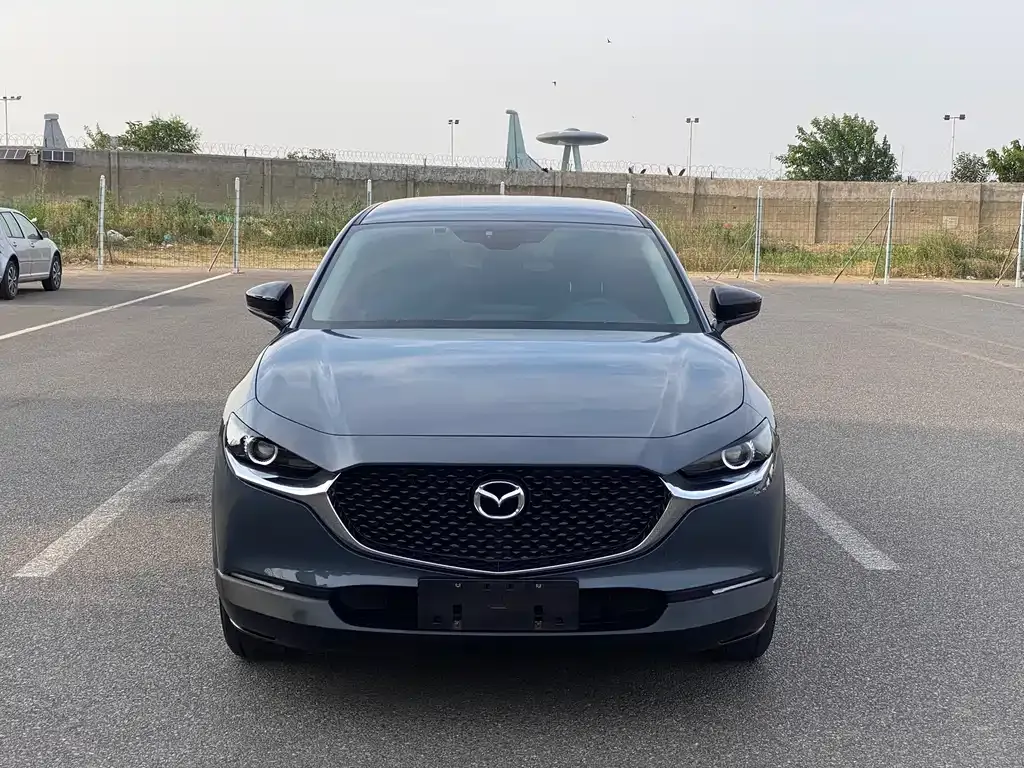Mazda CX-30 2023 из CN, фото 10