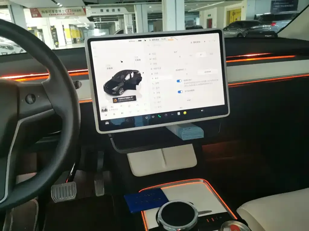 Tesla Model Y — фото 3