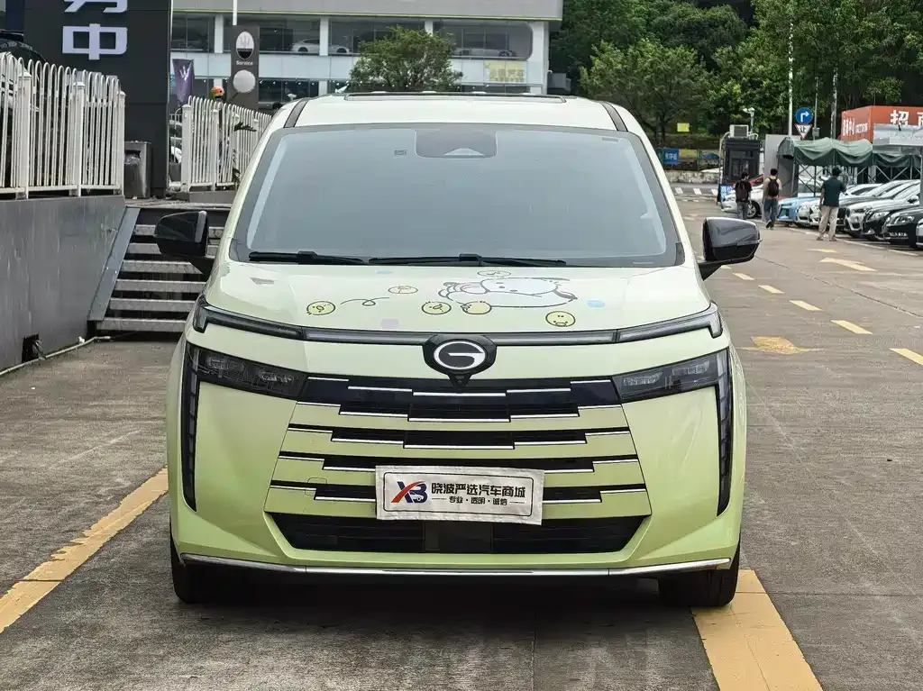 GAC Motor 传祺E8 PHEV — фото 10