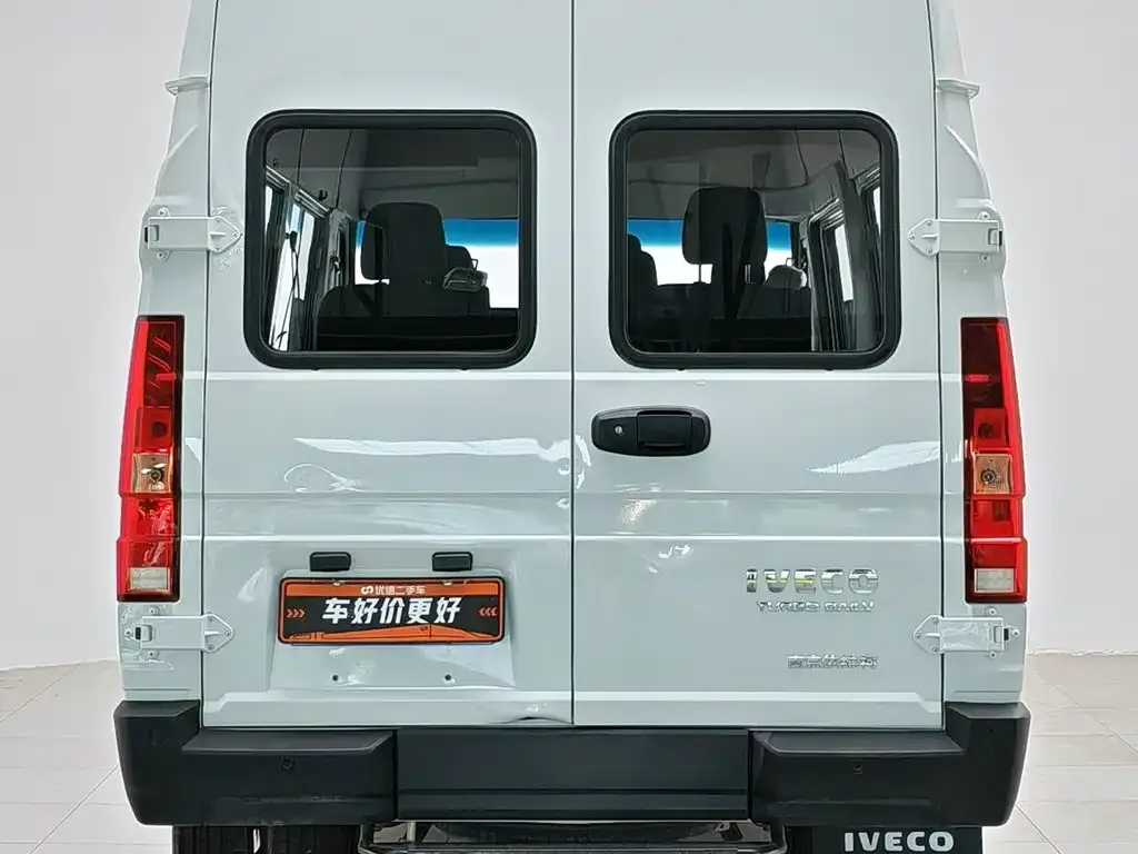 IVECO Daily — фото 9