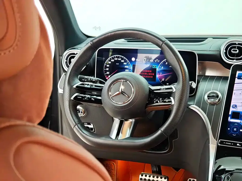 Mercedes-Benz GLC — фото 10