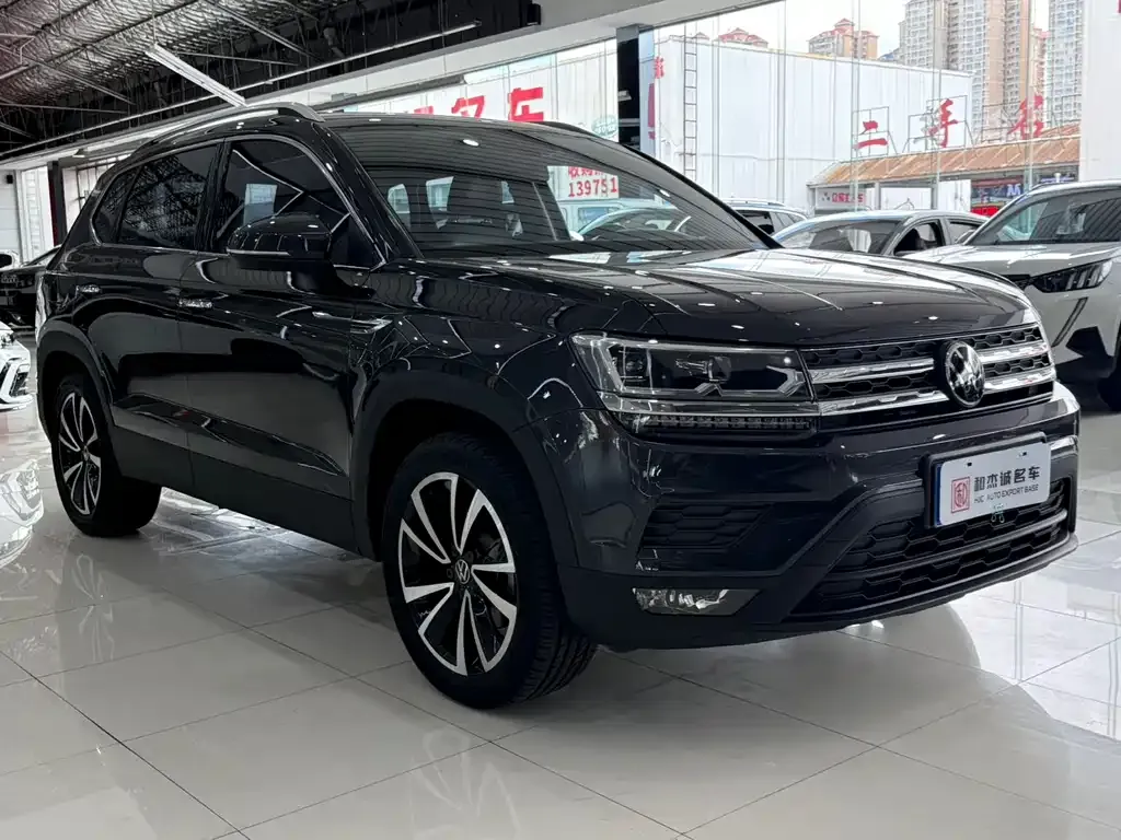 Volkswagen Tharu — фото 4