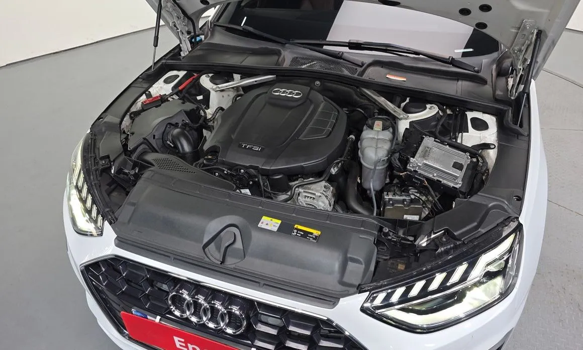 Audi A4 2021 из KR, фото 2