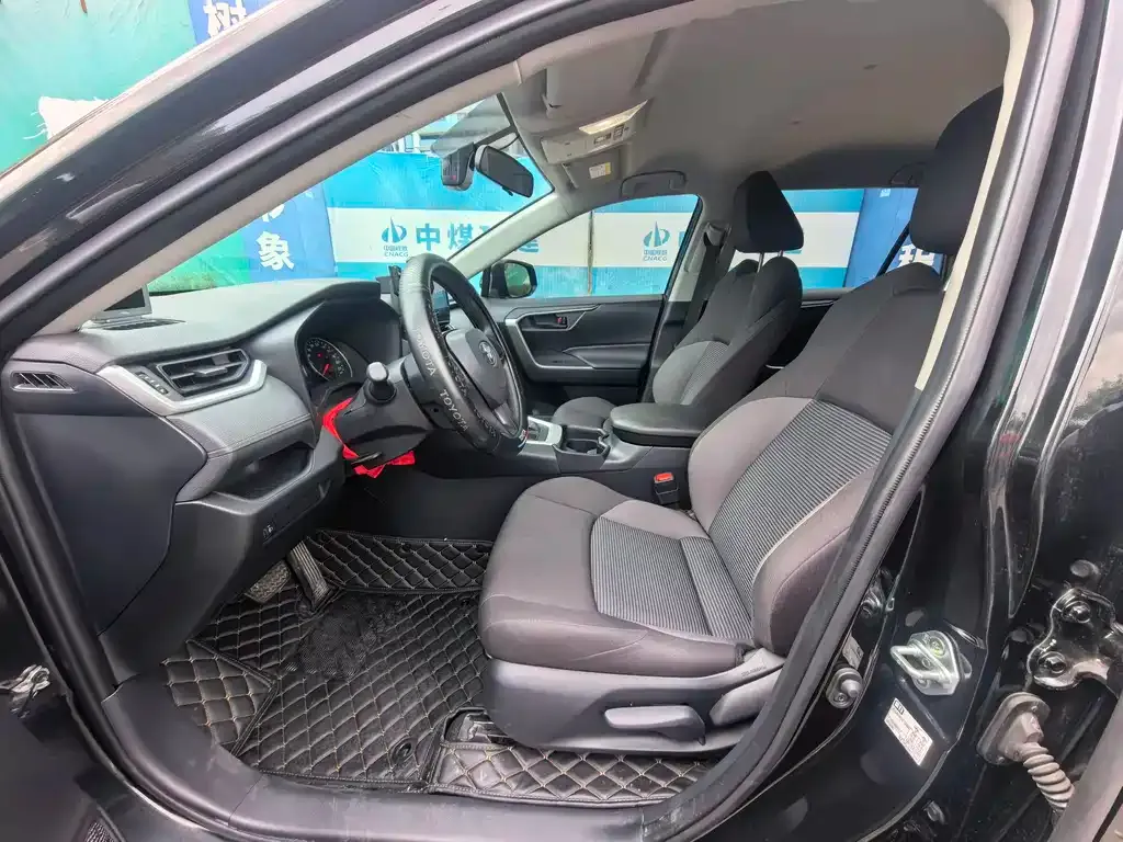 Toyota Wildlander 2024 из CN, фото 9