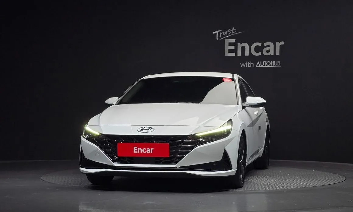 Hyundai AVANTE — фото 3
