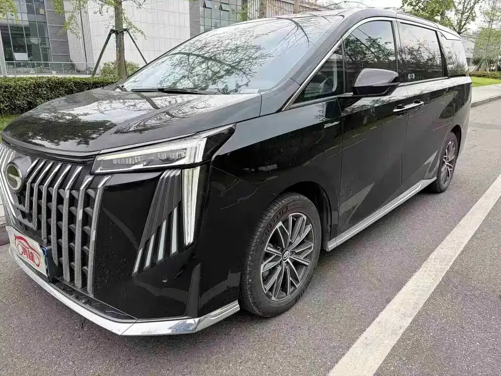 GAC Motor Trumpchi M8 — фото 1