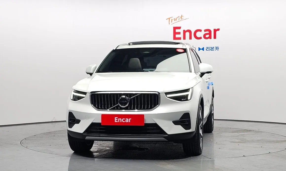 Volvo XC40 2025 из KR, фото 9