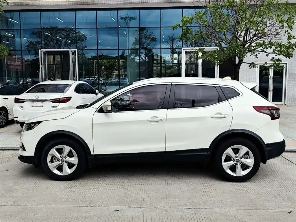 Nissan Qashqai 2023 из CN, фото 4