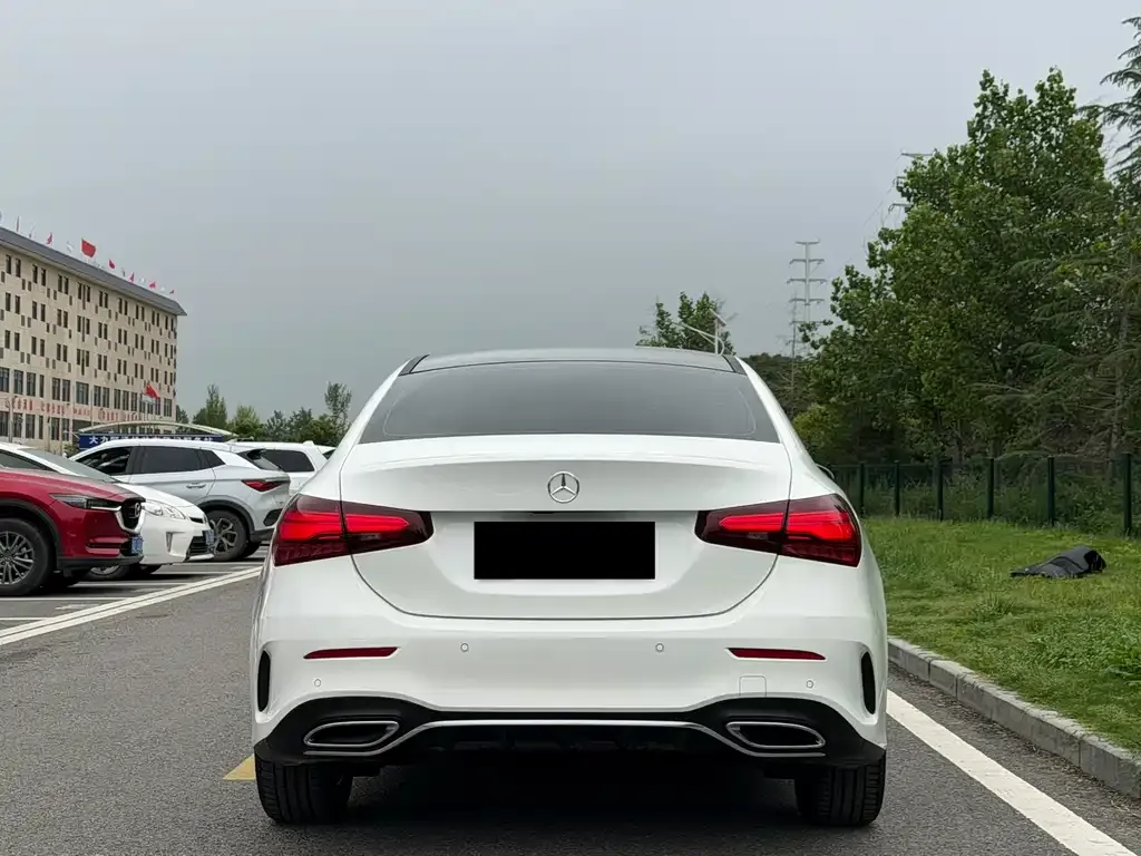 Mercedes-Benz A-Class — фото 10