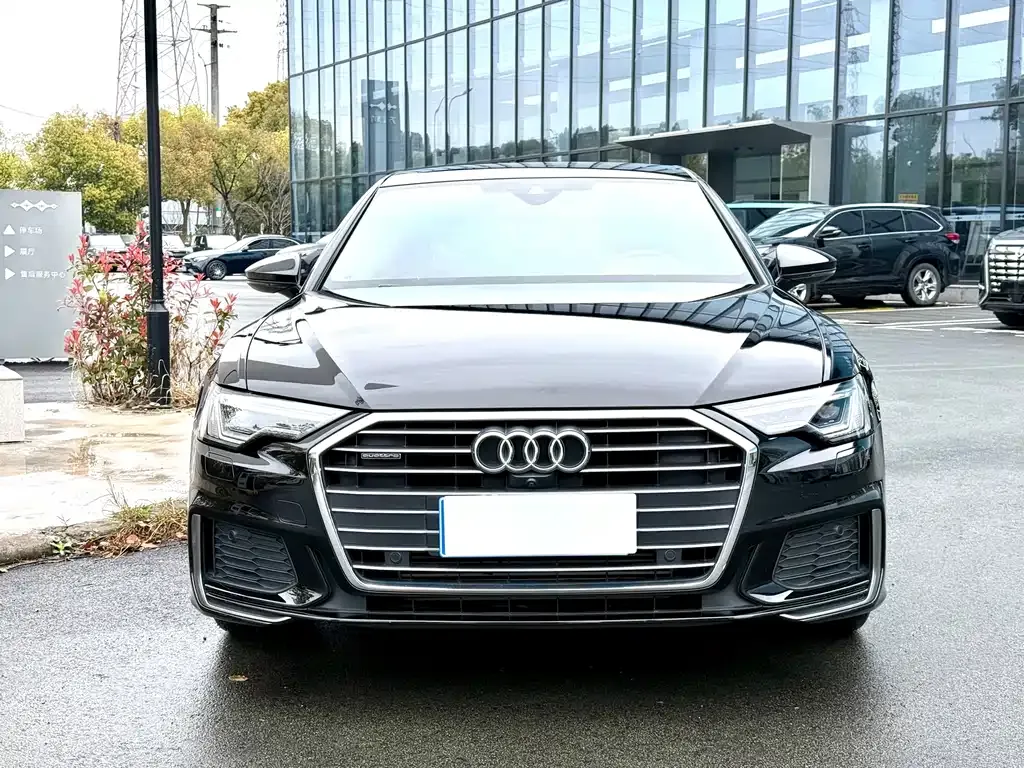 Audi A6L 2022 из CN, фото 5