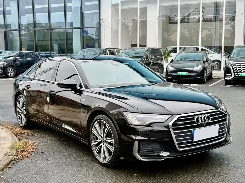 Audi A6L 2022 из CN, фото 4