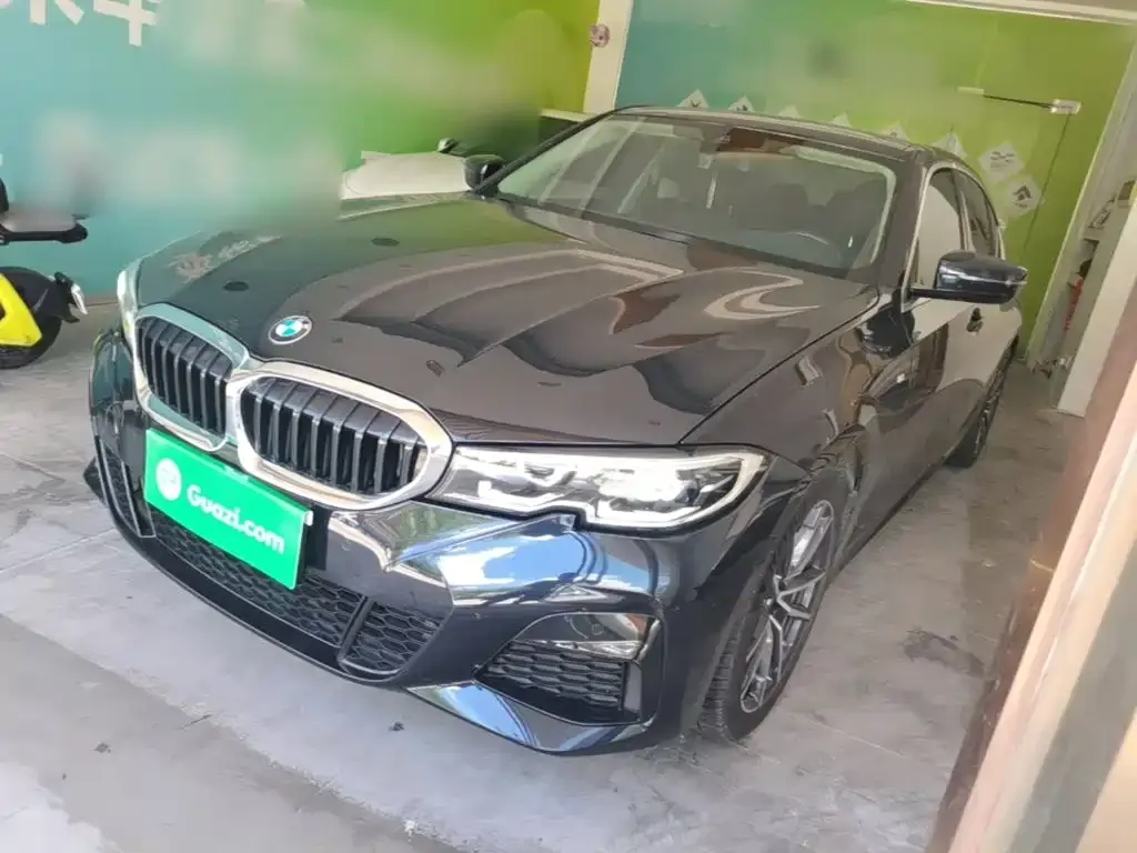 BMW 3 Series — фото 1