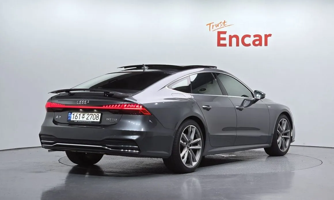 Audi A7 — фото 2