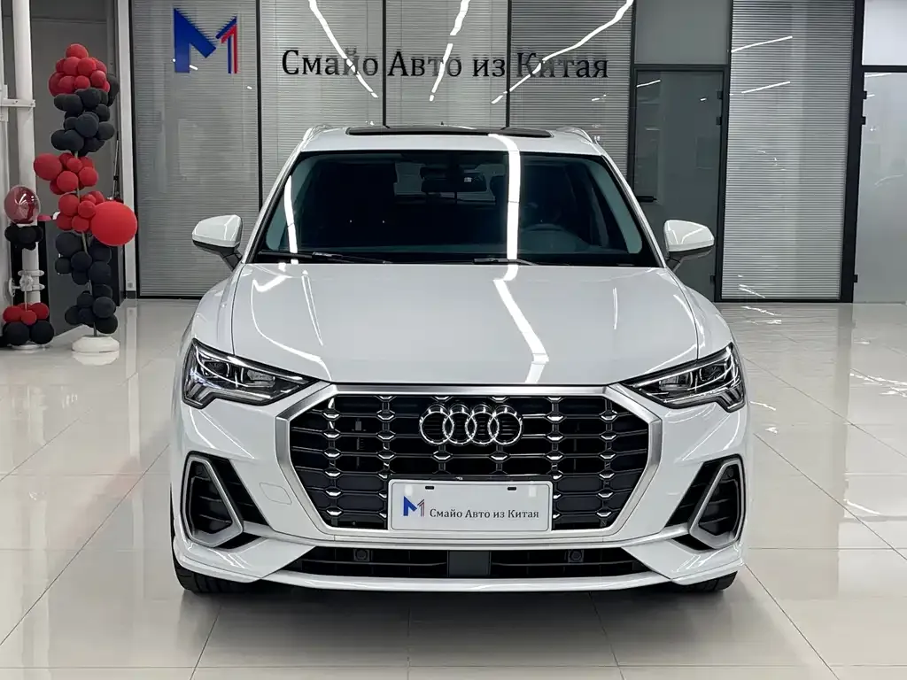 Audi Q3 — фото 1