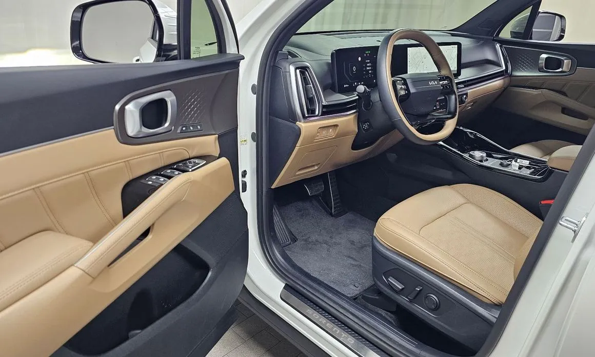 Kia Sorento — фото 10