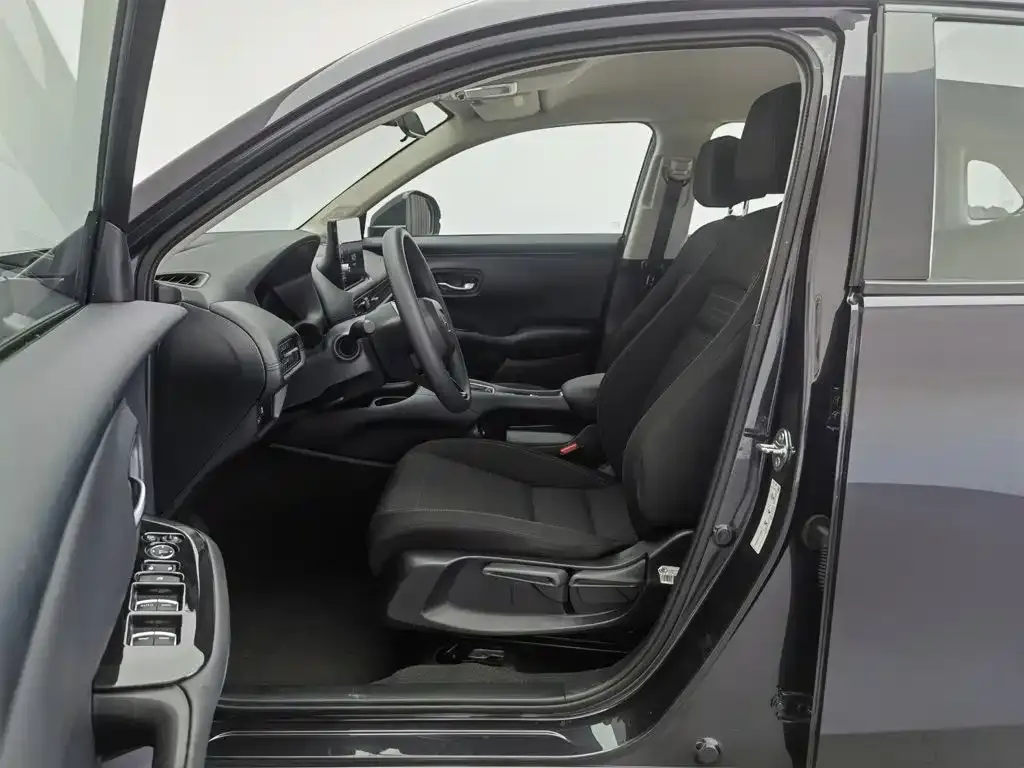 Honda ZR-V 2023 из CN, фото 9