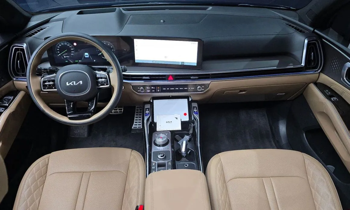 Kia Sorento — фото 9
