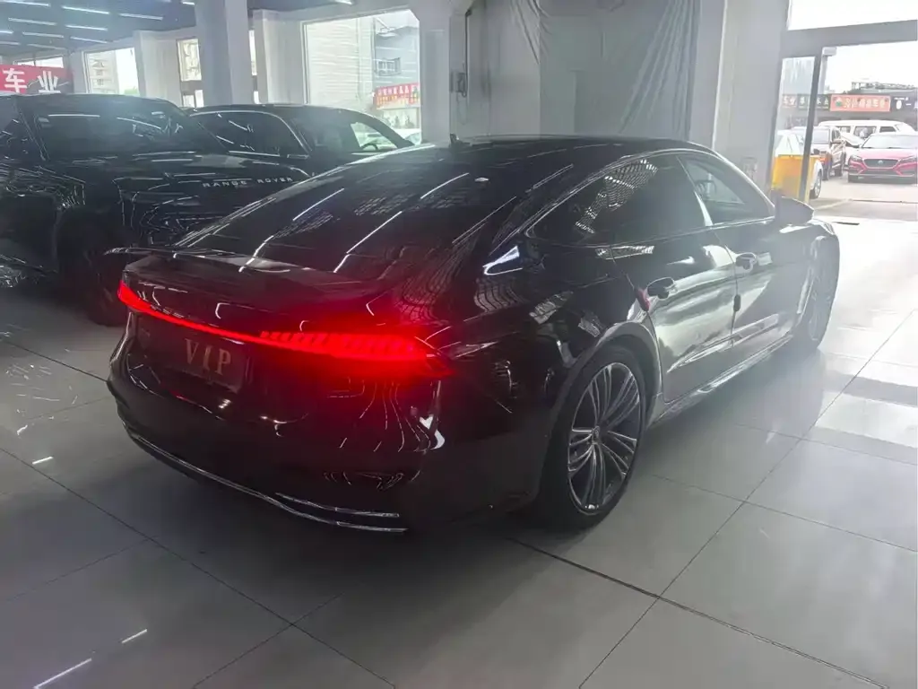 Audi A7 — фото 6