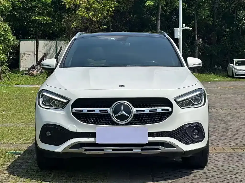 Mercedes-Benz GLA — фото 8