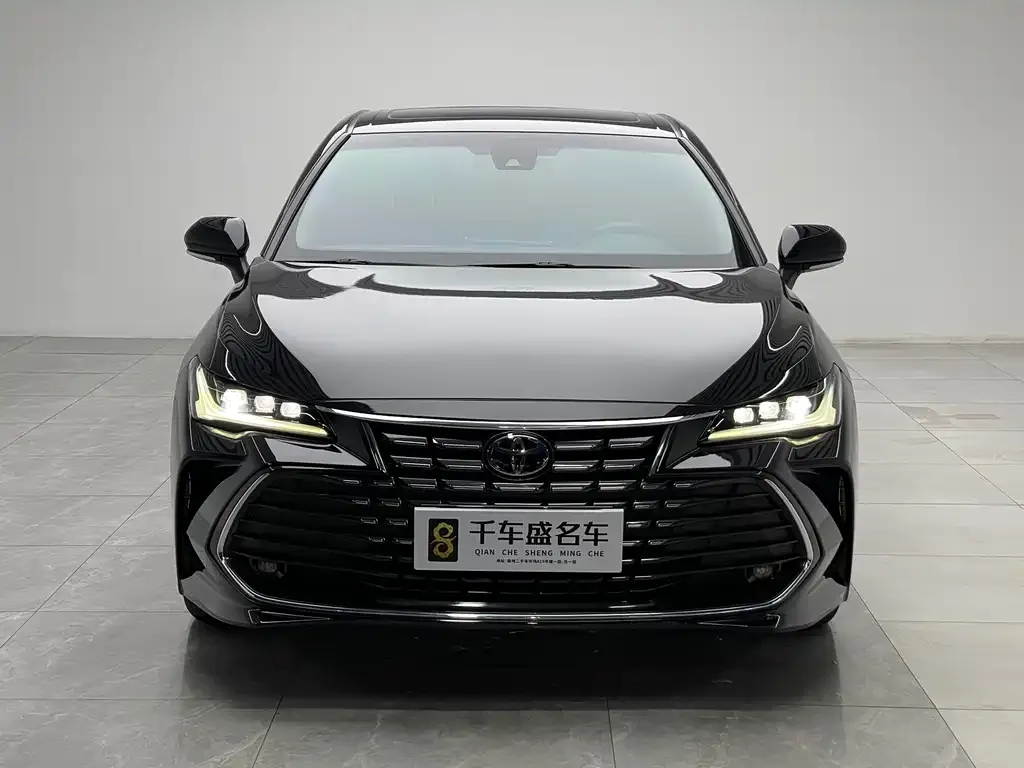 Toyota Avalon 2023 из CN, фото 4