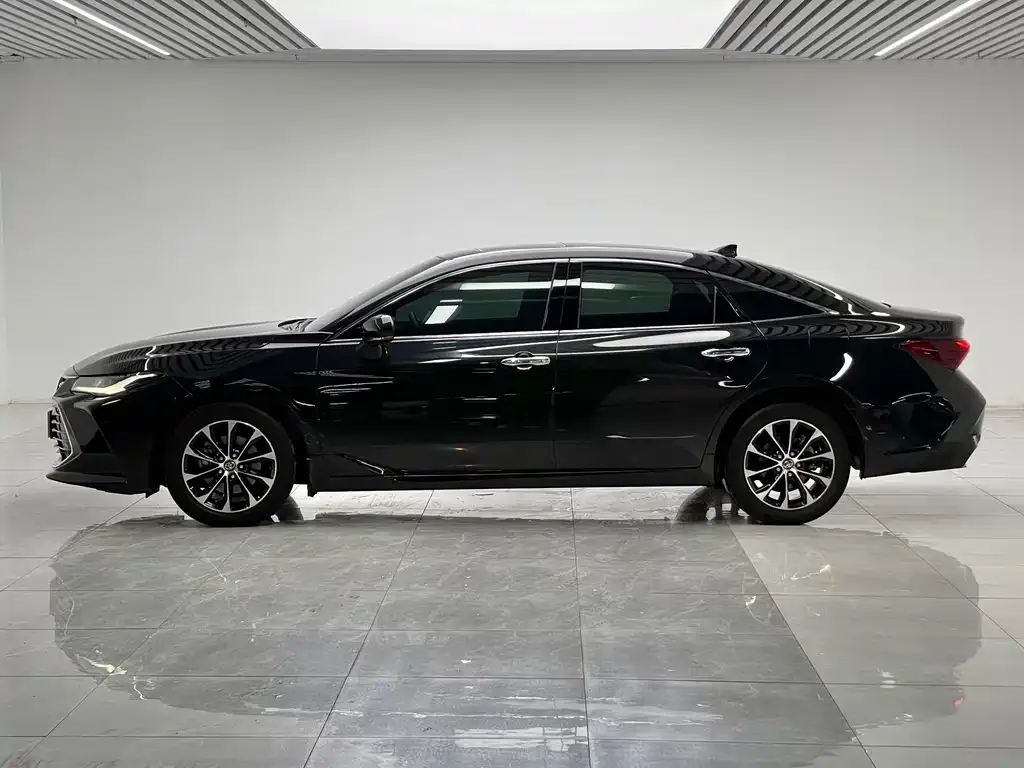 Toyota Avalon 2023 из CN, фото 7
