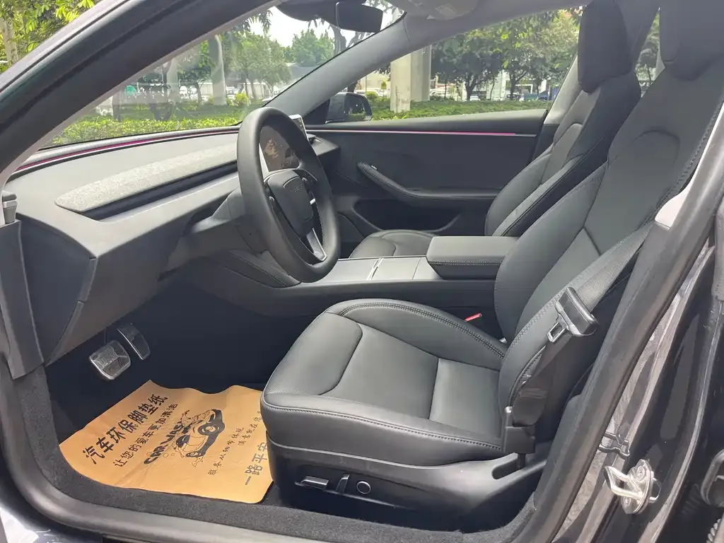 Tesla Model 3 — фото 2