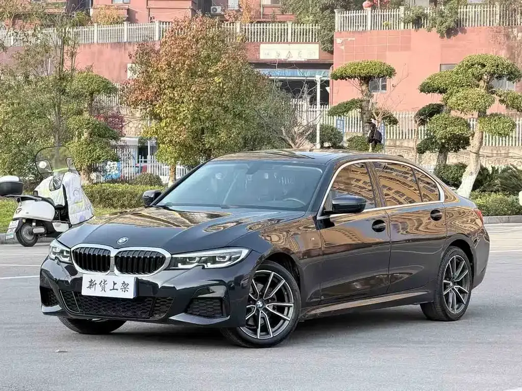 BMW 3 Series — фото 1