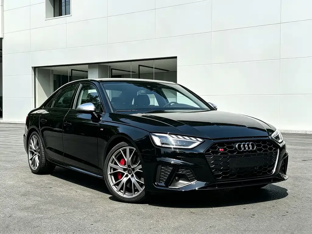 Audi S4 — фото 7