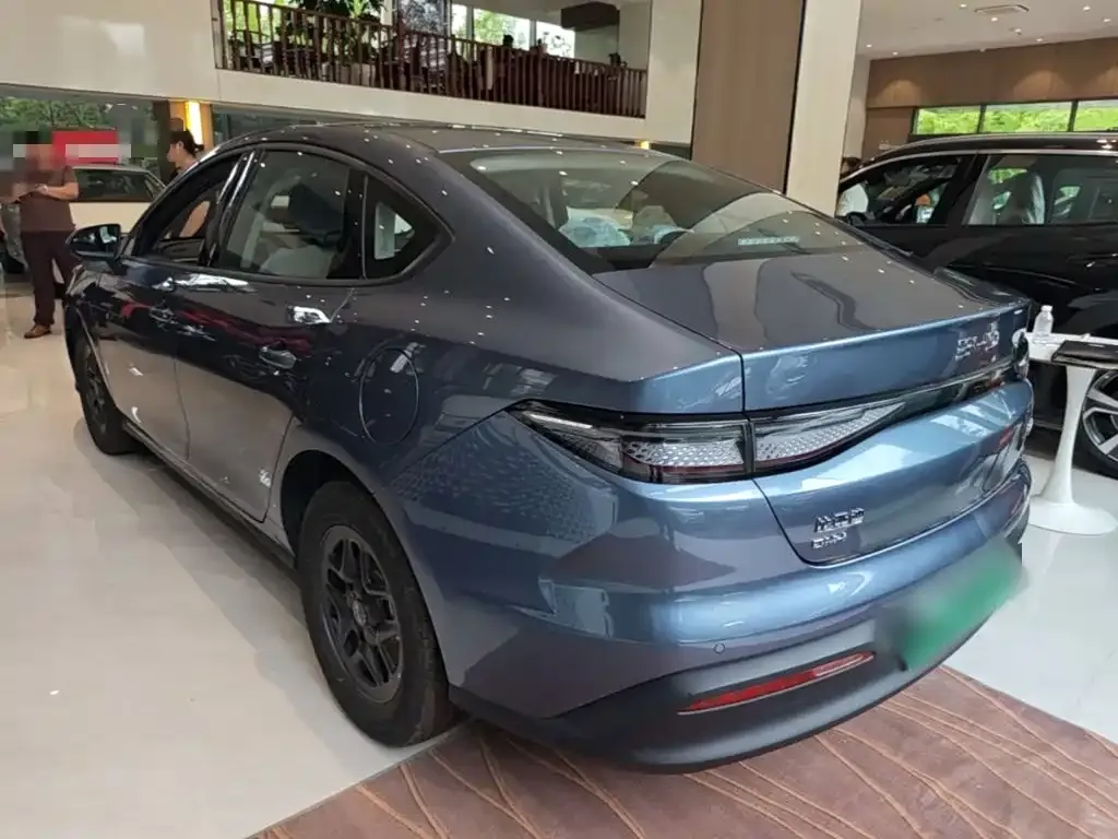 BYD Seal 05 DM-i — фото 2