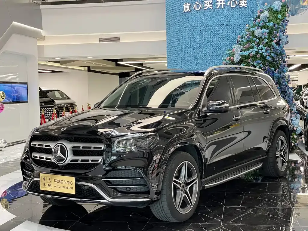 Mercedes-Benz GLS — фото 1