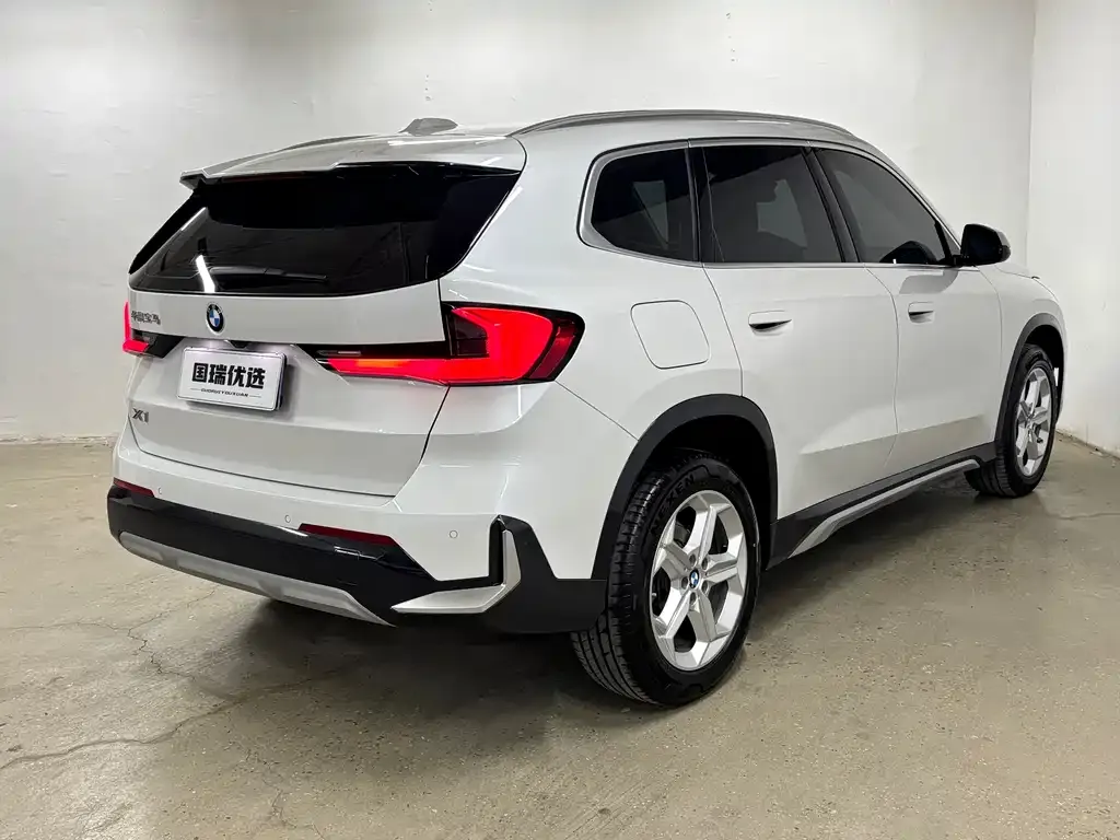 BMW X1 — фото 4