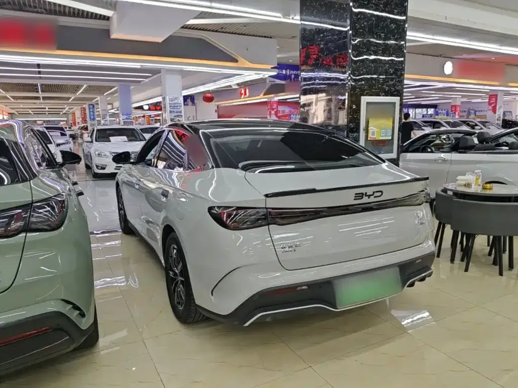 BYD Seal 06 — фото 8