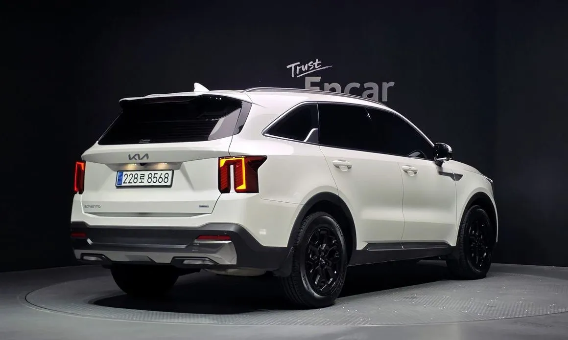 Kia Sorento — фото 3