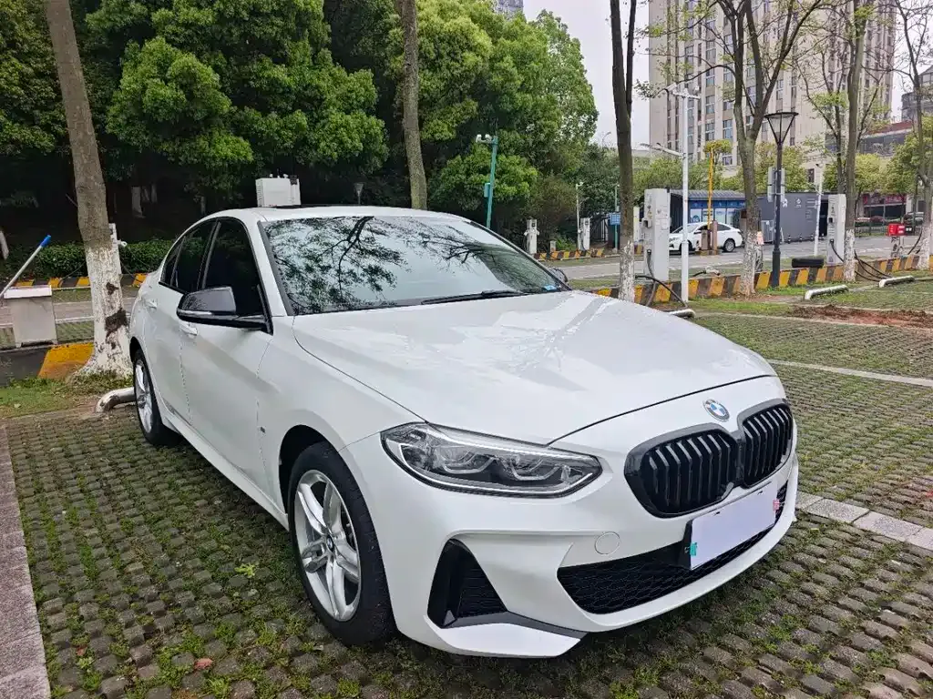 BMW 1 Series — фото 9