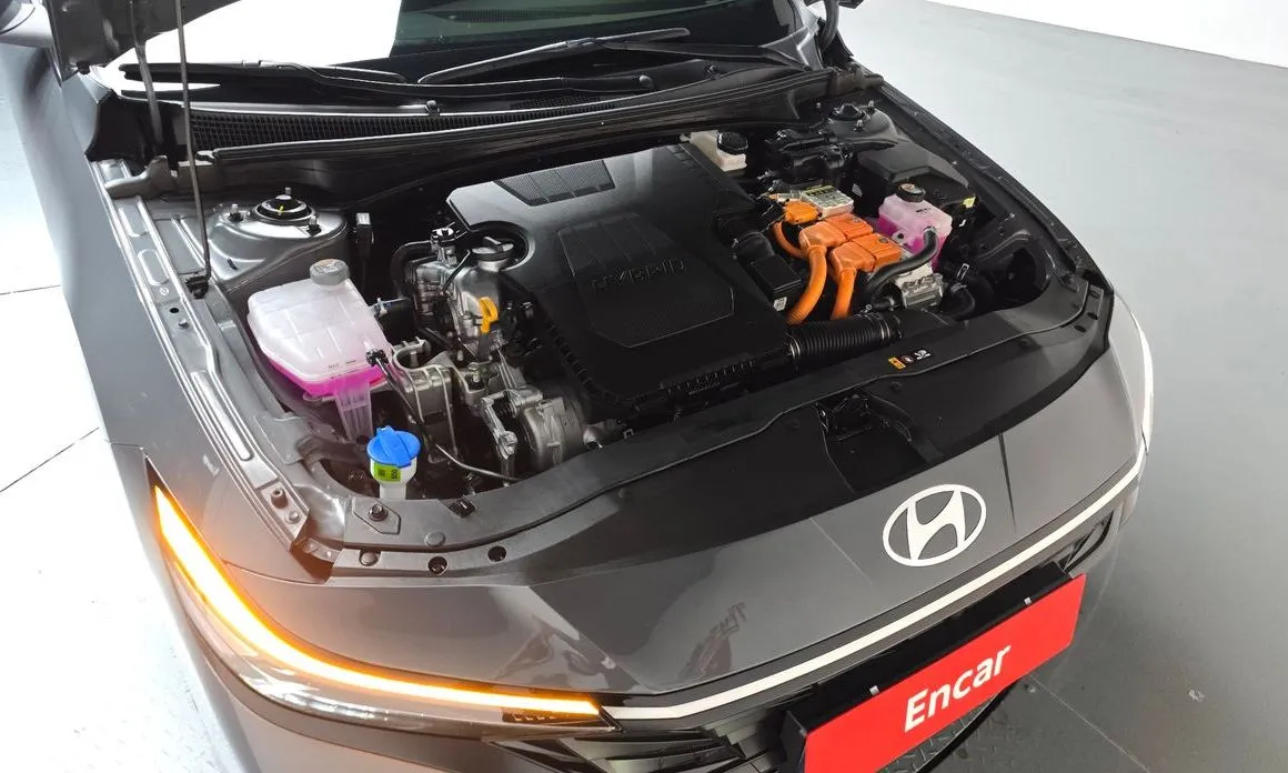 Hyundai AVANTE — фото 3