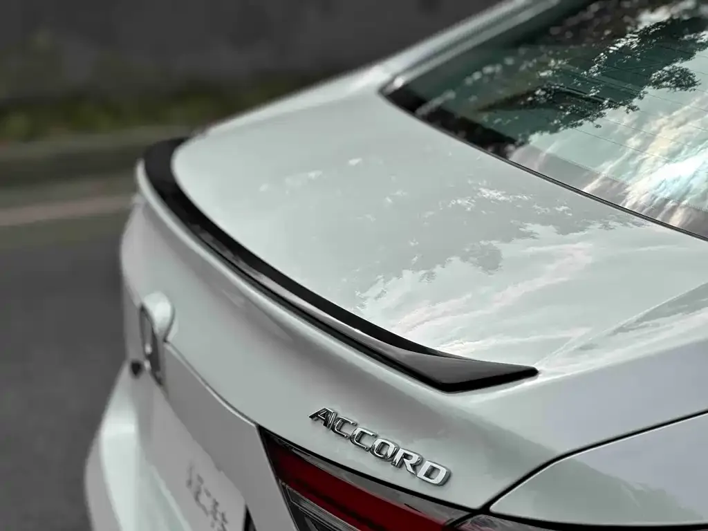 Honda Accord — фото 2
