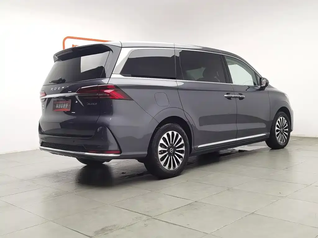 Roewe iMAX8 New Energy — фото 10