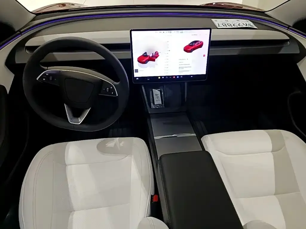 Tesla Model 3 — фото 5