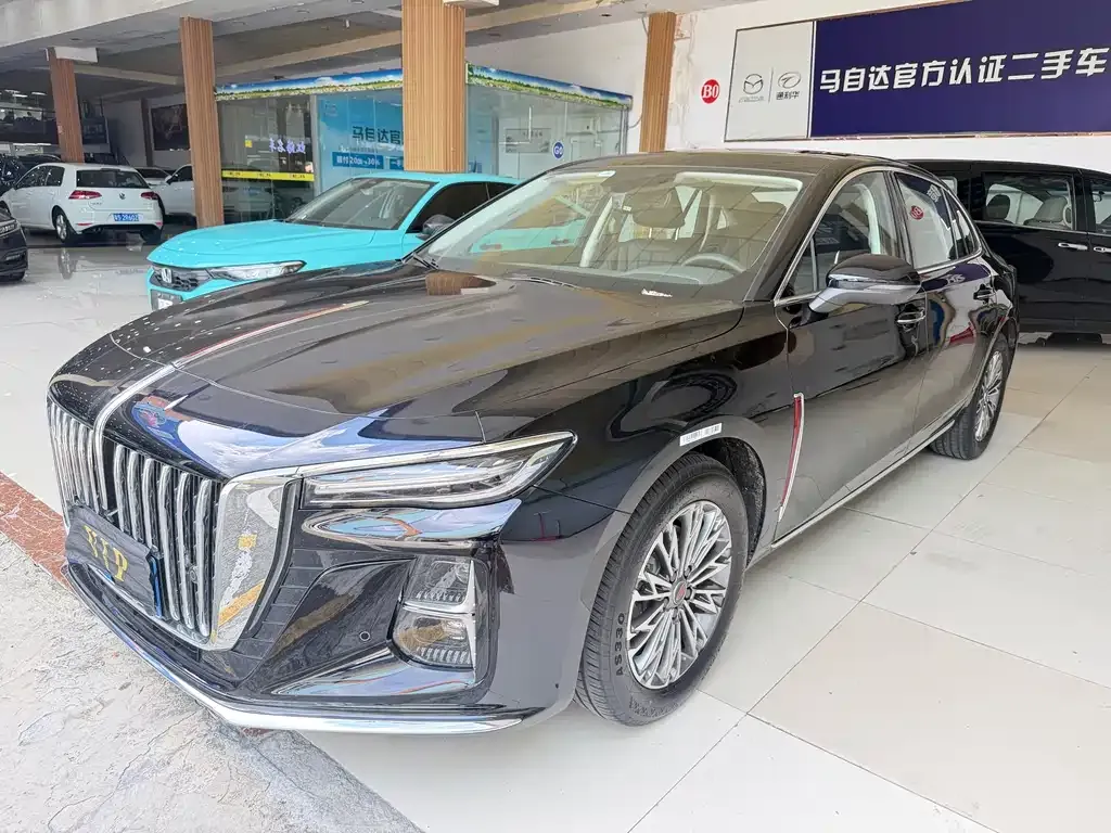 Hongqi H5 — фото 1