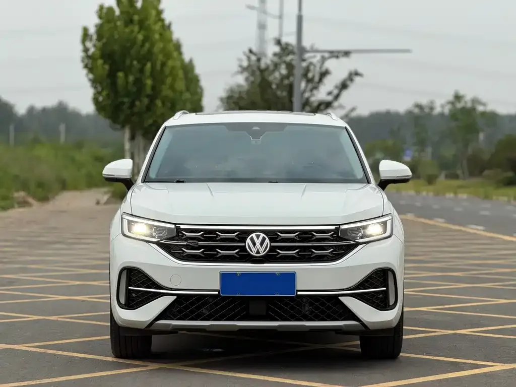 Volkswagen Tayron X 2023 из CN, фото 4