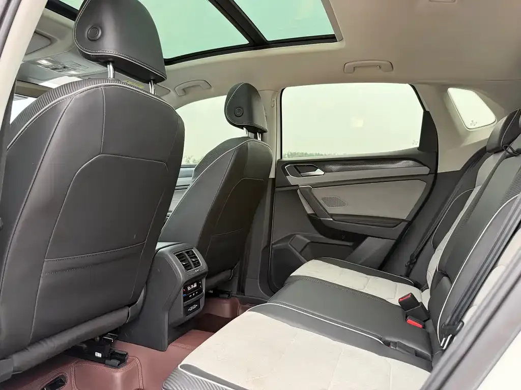 Volkswagen Tayron X 2023 из CN, фото 6