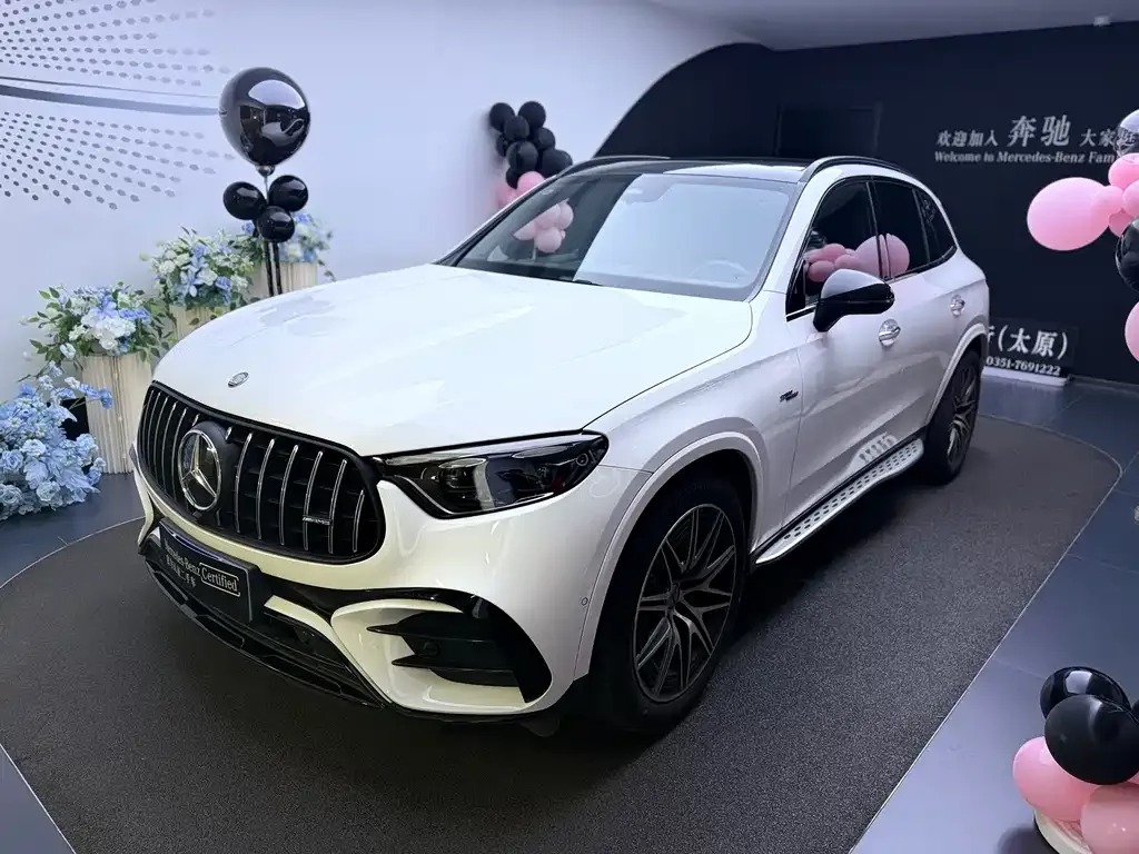 Mercedes-Benz GLC AMG — фото 1