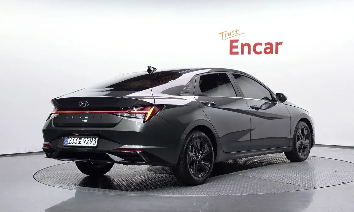 Hyundai AVANTE — фото 4
