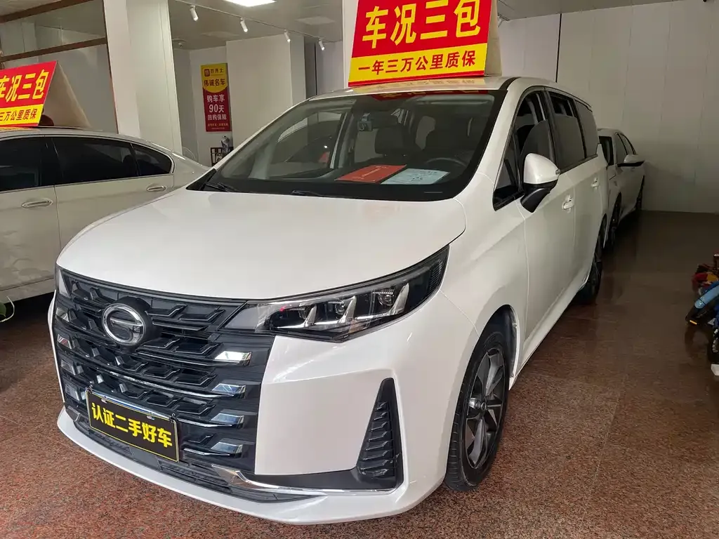 GAC Motor Trumpchi M6 — фото 1