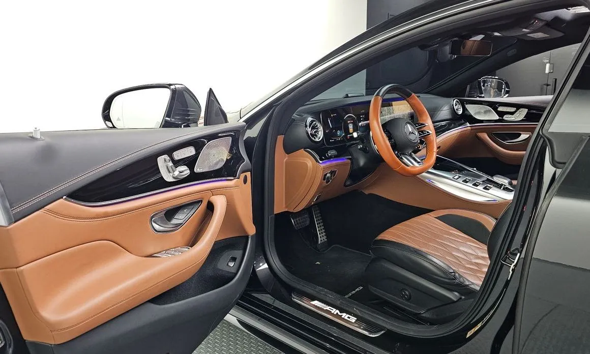 Mercedes-Benz AMG GT — фото 8